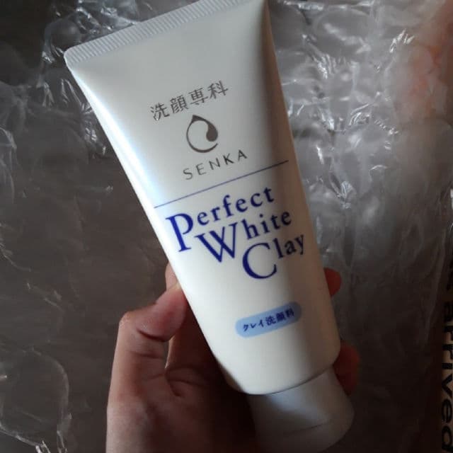Shiseido Senka Perfect White Clay review photo by daisyiyeyo