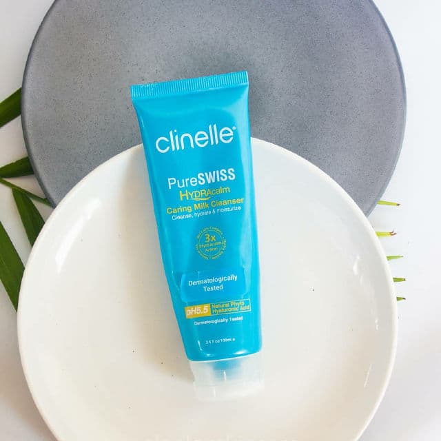 Clinelle PureSwiss Hydracalm Caring Milk Cleanser review photo by alarsszz