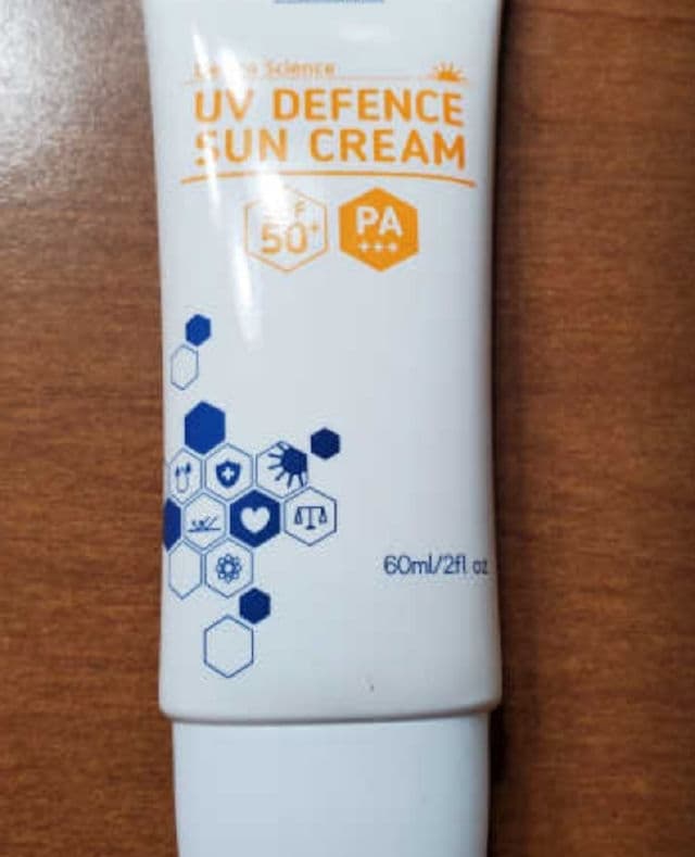 Treatis UV Defence Sun Cream SPF50+ review photo by alena07112