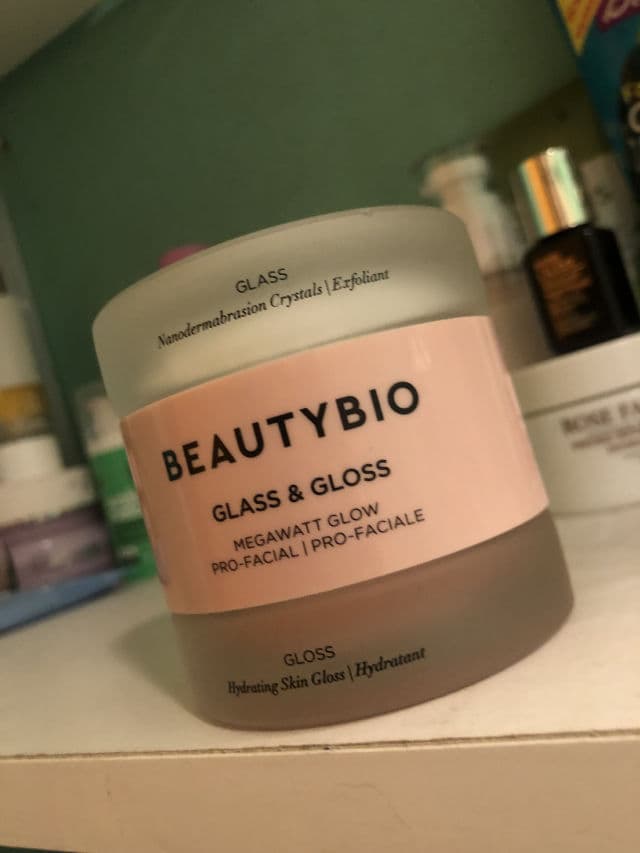 BeautyBio Glass & Gloss Megawatt Glow Pro-Facial - Glass Scrub review photo by alexxxx