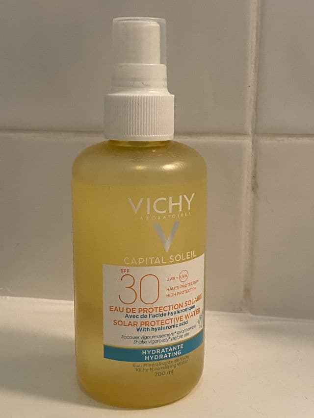 Vichy Laboratories Ideal Soliel Solar Protective Water with Hyaluronic Acid review photo by alibaby