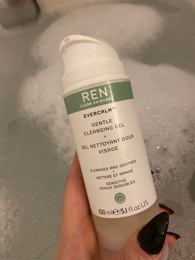 Ren Evercalm Gentle Cleansing Gel review photo by aliciacle