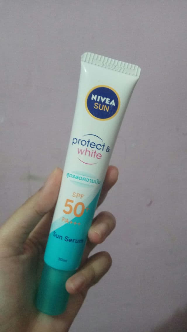 Nivea Sun Protect&White Instant Aura Serum SPF 50+PA+++ review photo by theprettyyouu