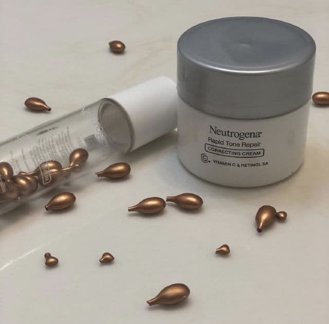 Neutrogena Rapid Tone Repair Vitamin C Serum Capsules review photo by amber0580