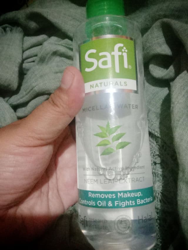 Safi Micellar Natural Cleansing Water Neem review photo by ameliaoktarija