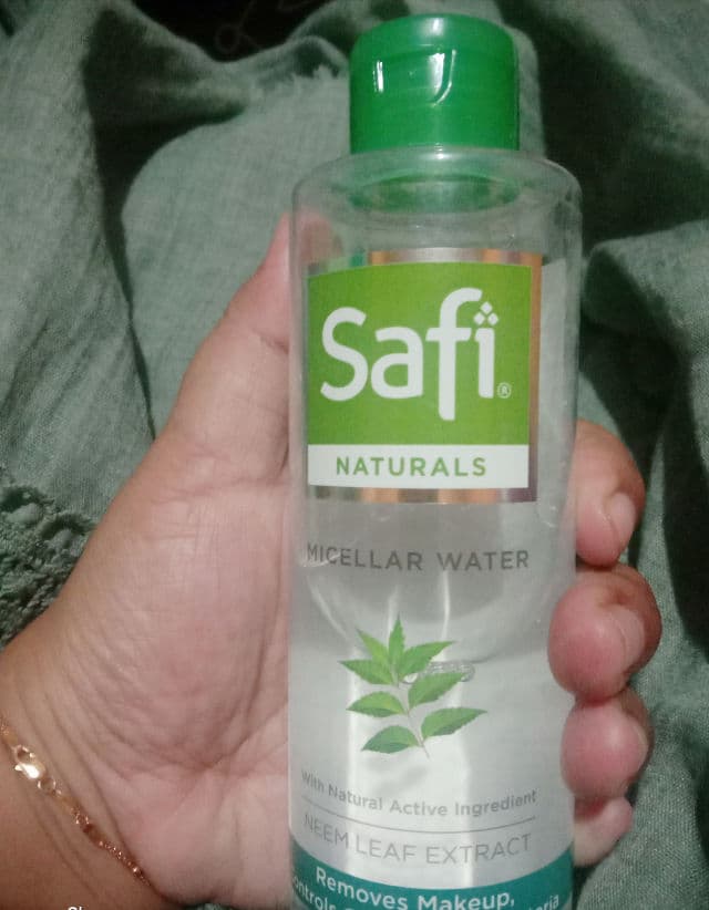 Safi Micellar Natural Cleansing Water Neem review photo by ameliaoktarija