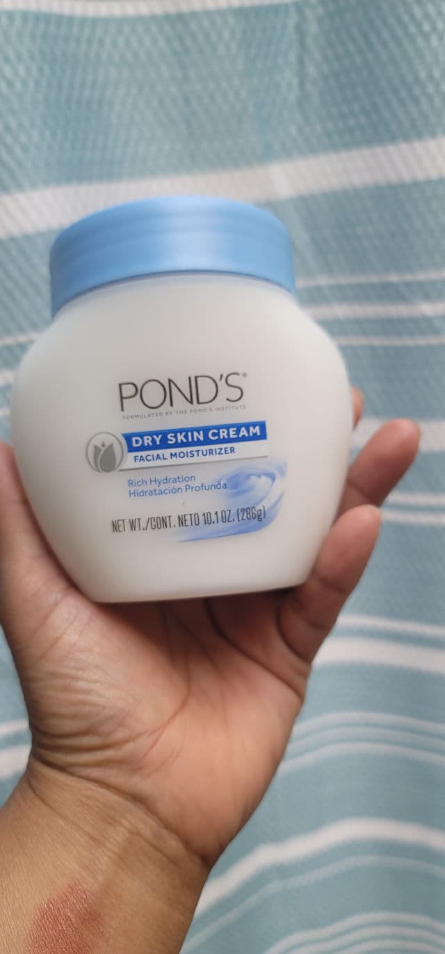 Pond's Dry Skin Cream, The Caring Classic review photo by amhyreviews