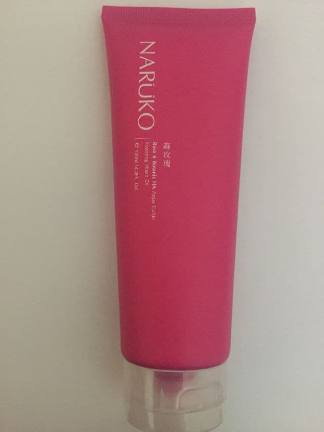 Naruko Rose & Botanic HA Aqua Cubic Foaming Wash EX review photo by anggrianiar