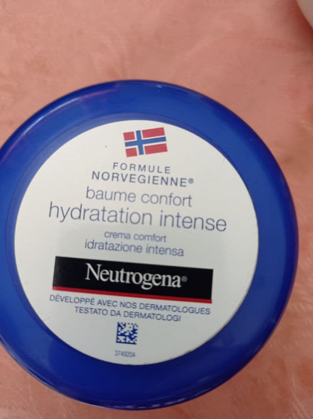 Neutrogena Comfort Hydration Balm - Face & Body review photo by angiel