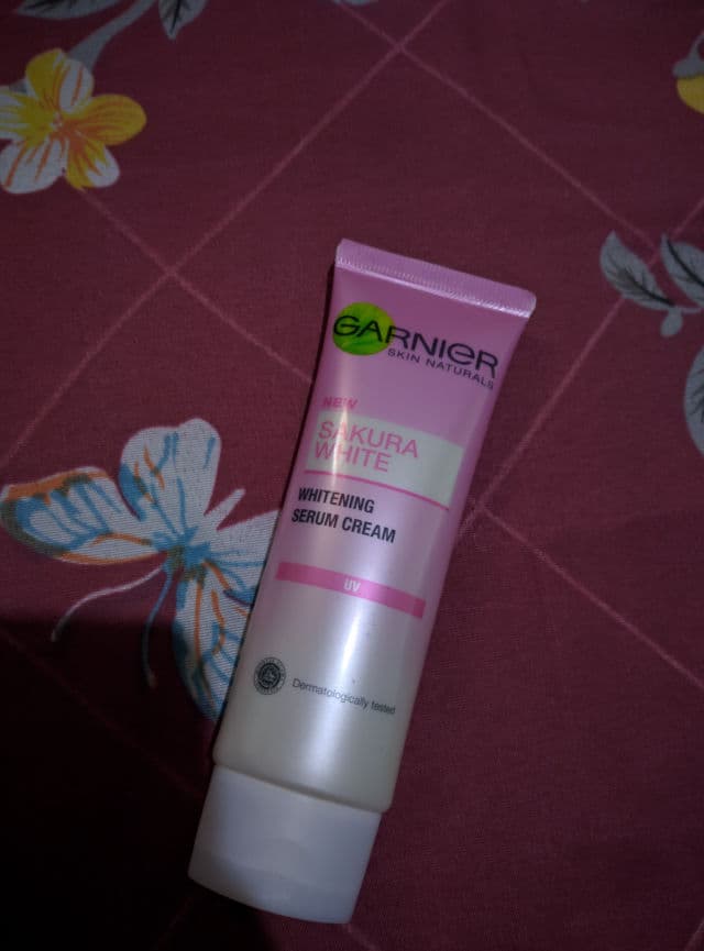 Garnier Sakura White Serum Cream review photo by anisyela