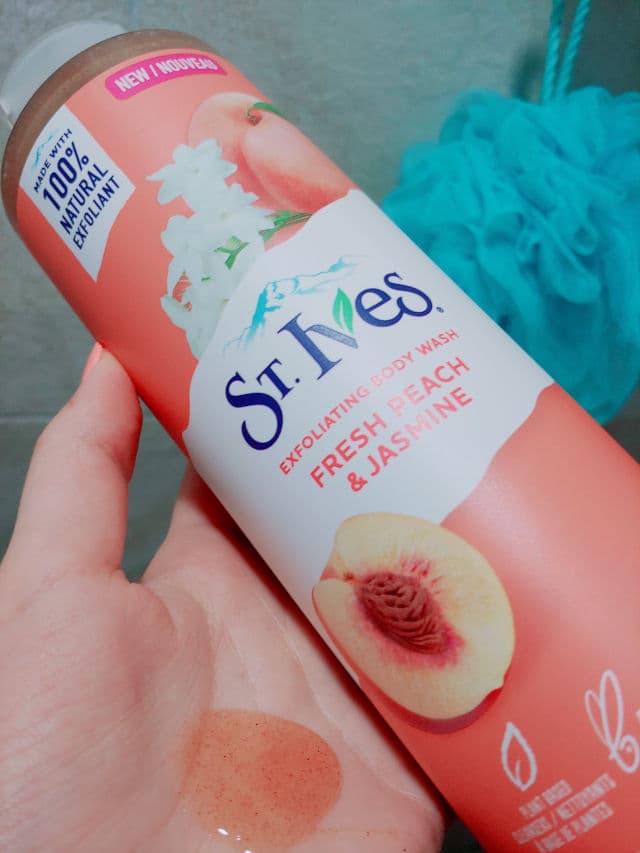 St. Ives Fresh Skin Apricot Exfoliating Body Wash review photo by asma90
