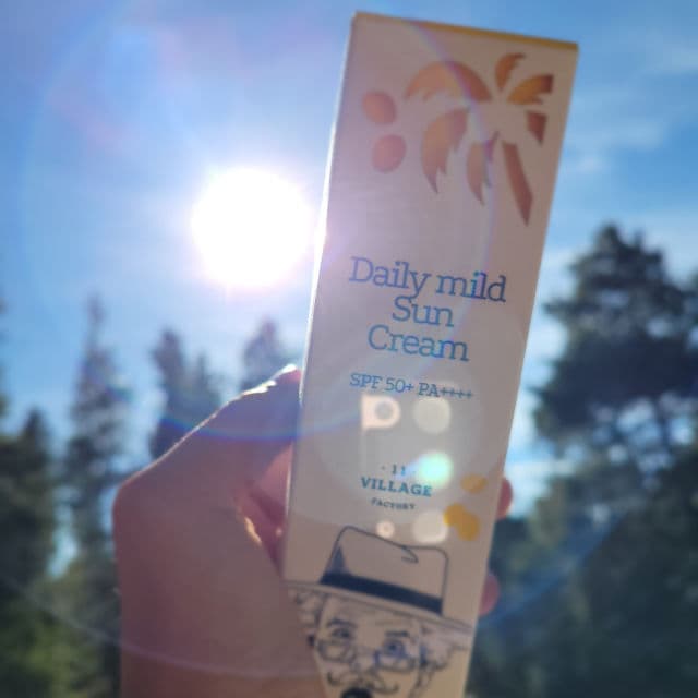Village 11 Factory Daily Mild Sun Cream SPF 50+ PA++++ review photo by astraldew