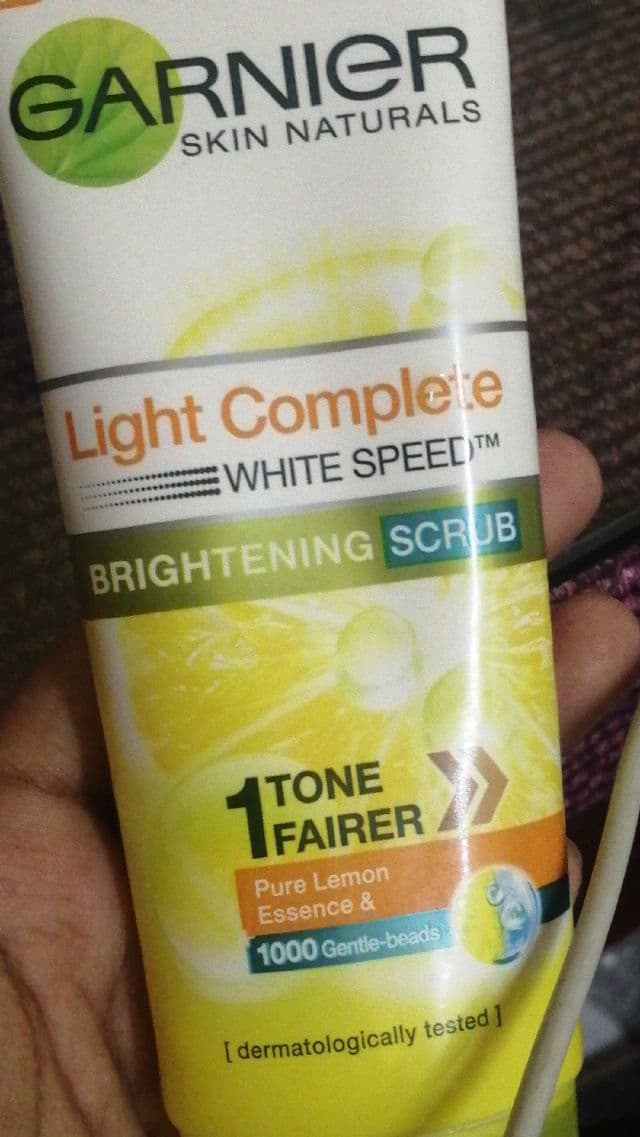Garnier Light Complete Multi-Action Brightening Scrub review photo by asyanie