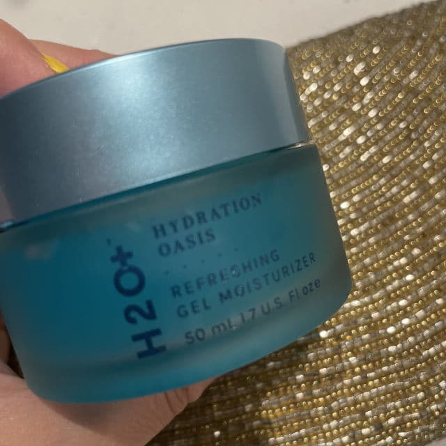 H2O+ Beauty Hydration Oasis Refreshing Gel Moisturizer review photo by atown