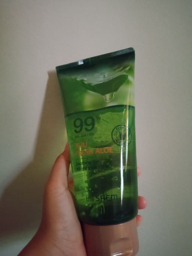 THE SAEM 99% Jeju Fresh Aloe Soothing Gel review photo by pparuhwaktu