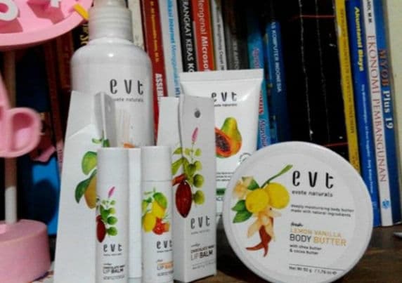 Evete Naturals Lip Balm Lemon Ginger review photo by auliaasaf