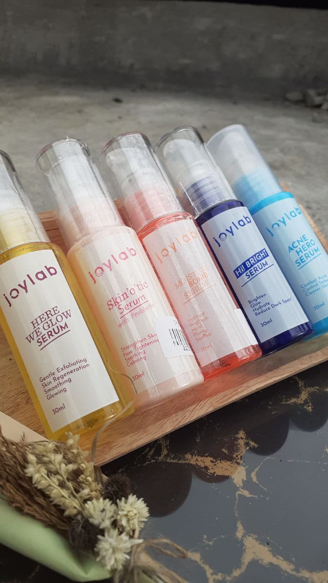 Joylab Acne Hero Serum review photo by auliaasaf