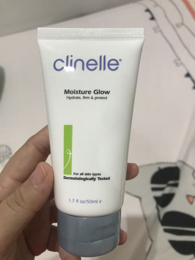 Clinelle Moisture Glow review photo by Ebehh