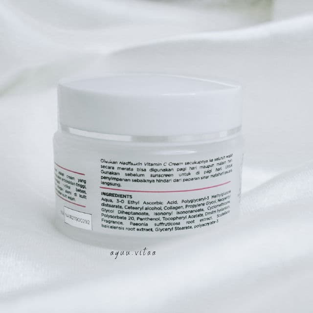 Nadfaskin Vitamin C Brightening & Glow Cream review photo by ayuvita23