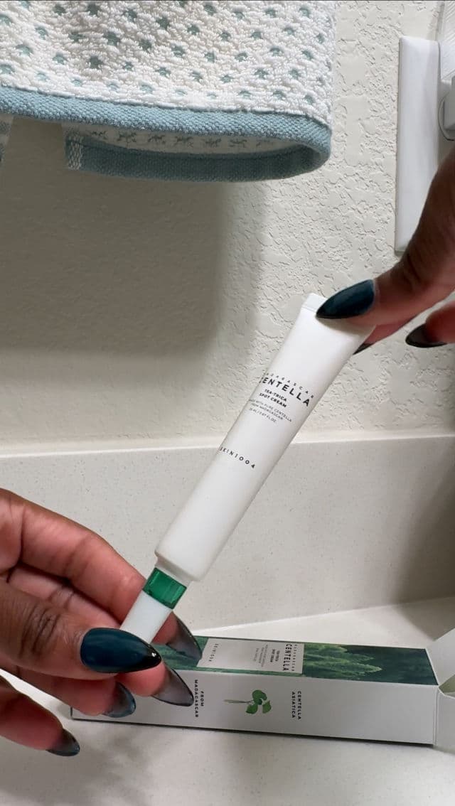 SKIN1004 Madagascar Centella Tea-Trica Spot Cream review photo by lifeofperix