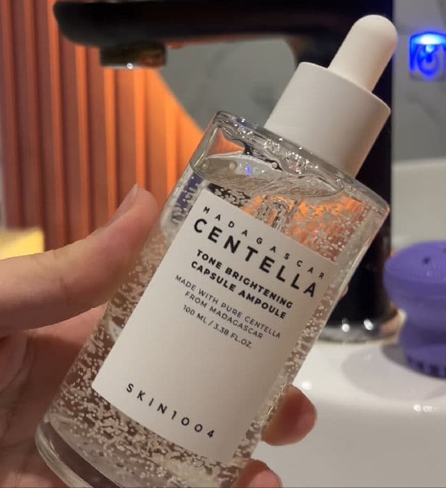 SKIN1004 Madagascar Centella Tone Brightening Capsule Ampoule review photo by zeenab