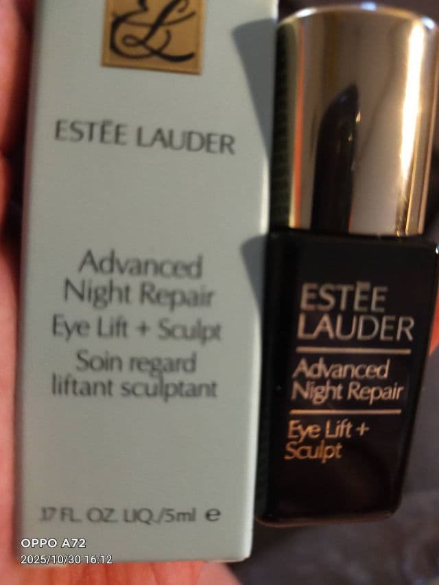 Estee Lauder Advanced Night Repair Rescue Solution review photo by hankisabelle1