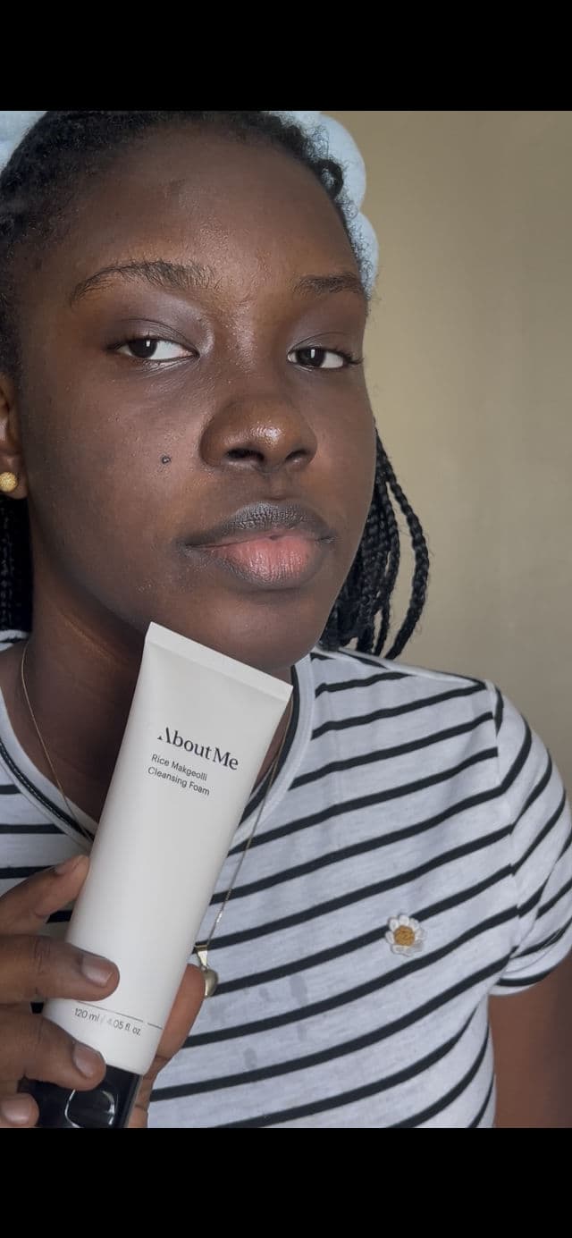 ABOUT ME Sprout Mild pH Cleansing Foam review photo by jad3sola