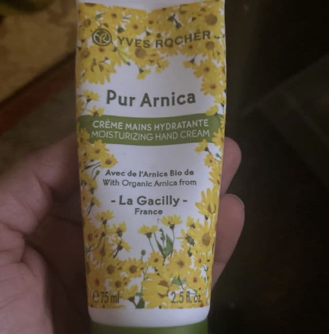 YVES ROCHER Pur Arnica Nourishing Hand Cream review photo by tanzela