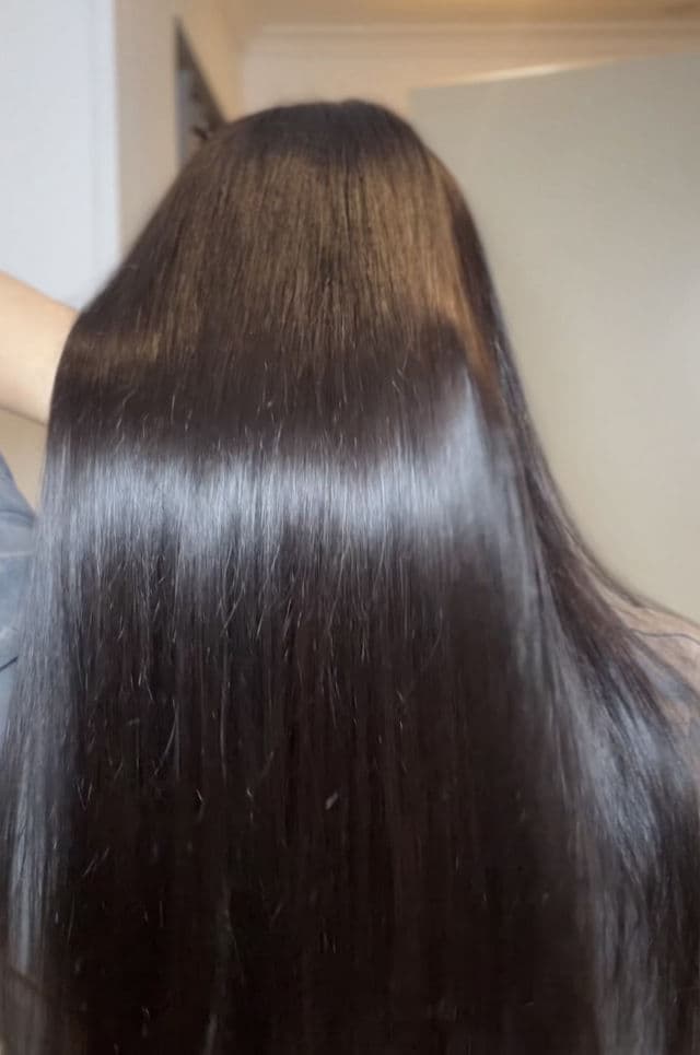 OGX Ever Straightening + Brazilian Keratin Therapy Shampoo review photo by marblek