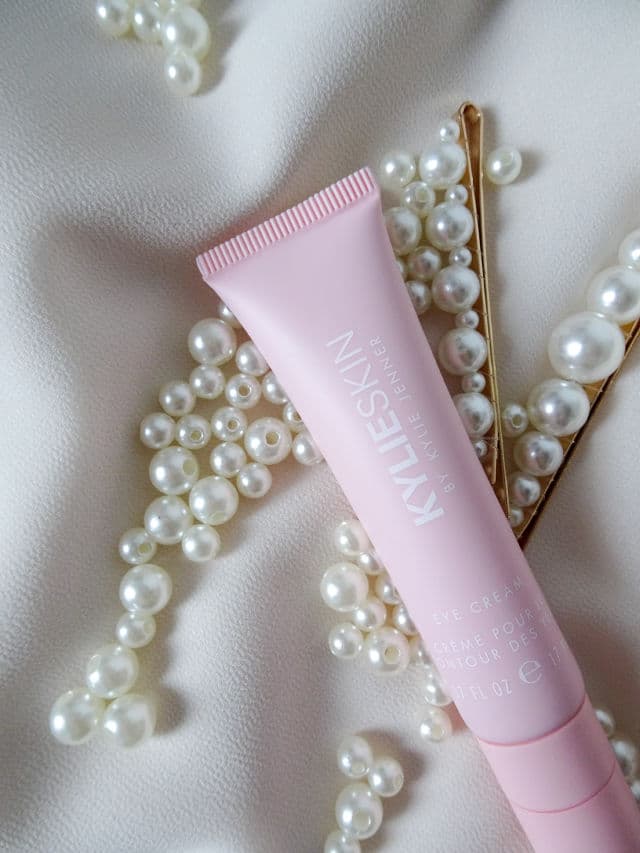 KYLIE SKIN Eye Cream review photo by baobeaute