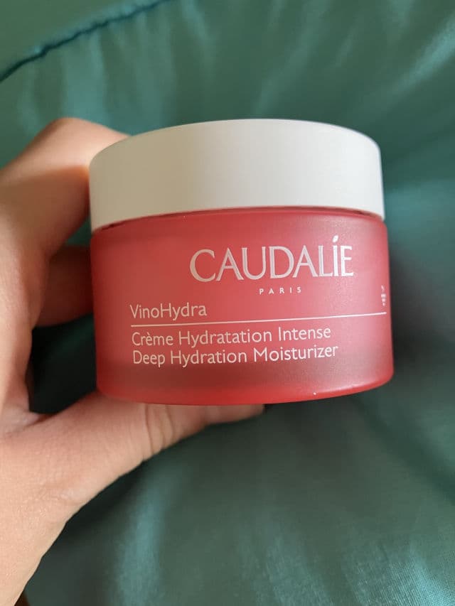 Caudalie Paris Vinosource S.O.S. Deep Hydration Moisturizer review photo by ntrojaol