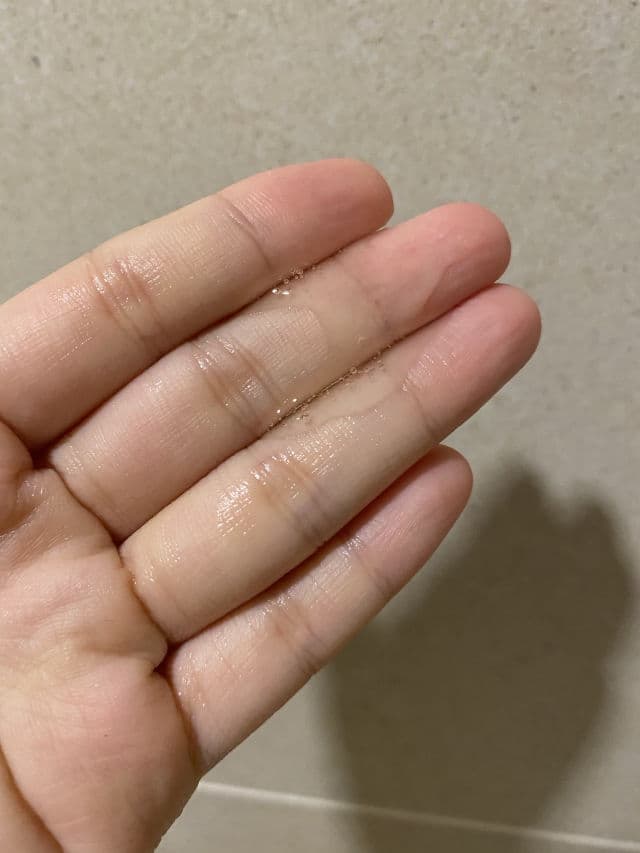 The Auragins Oil Balancing Gel Cleanser review photo by mindayne