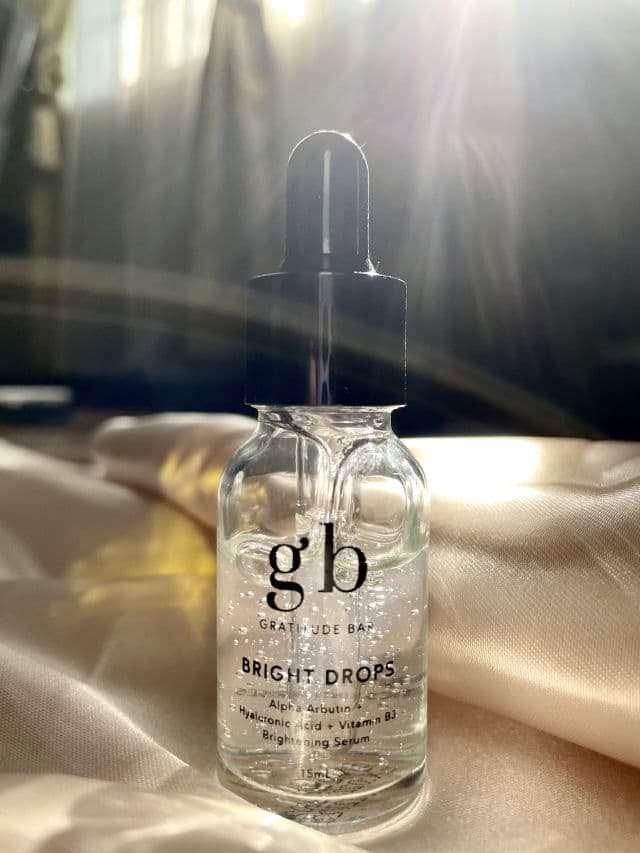 Gratitude Bar Bright Drops - Alpha Arbutin Hyaluronic Acid Vitamin B3 Brightening Serum review photo by beadoesskincare