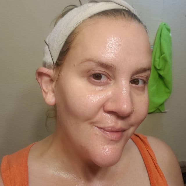 Celavi Ginseng Facial Sheet Mask review photo by beautybonnebeth