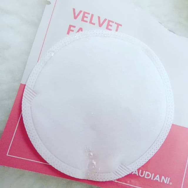 Beaudiani Velvet Facial Cleansing Sheet  review photo by beautyfriya