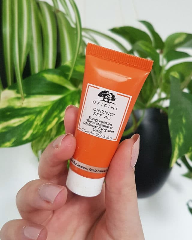 Origins GinZing SPF40 Energy-Boosting Tinted Moisturizer review photo by beautyglas