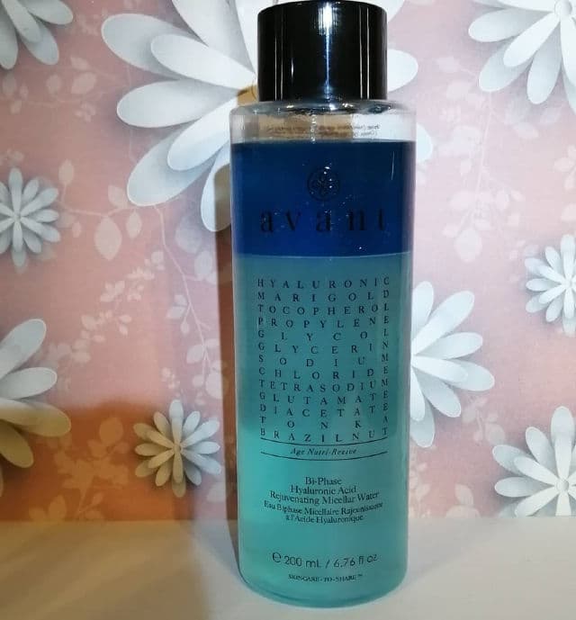 Avant Skincare Bi-Phase Hyaluronic Acid Rejuvenating Micellar Water review photo by beautywithdanni