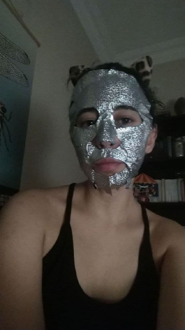 Pure Aura Karma Glitter Foil Facial Face Sheet Mask review photo by bengumochi