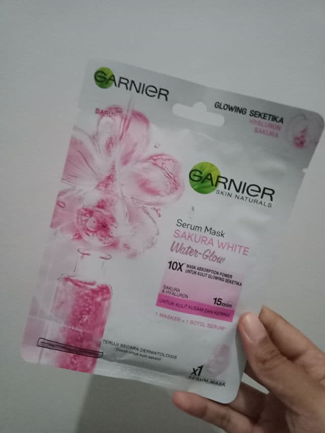 Garnier Serum Mask Sakura White Water Glow review photo by bernika16