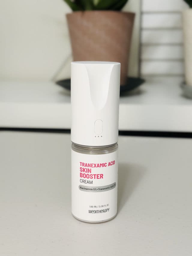 Meditherapy Tranexamic Acid Skin Booster Cream + Device review photo by BlandReviews