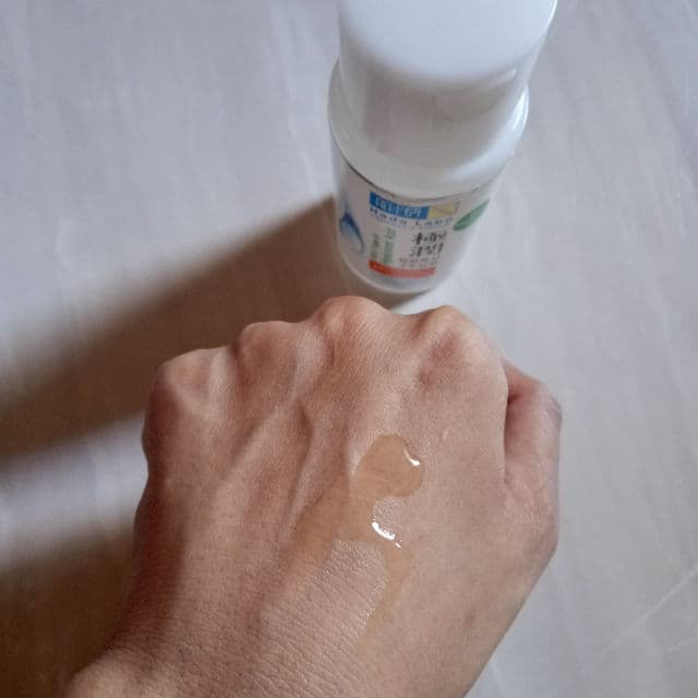 Hada Labo Gokujyun Ultimate Moisturizing Lotion review photo by blackjackkk