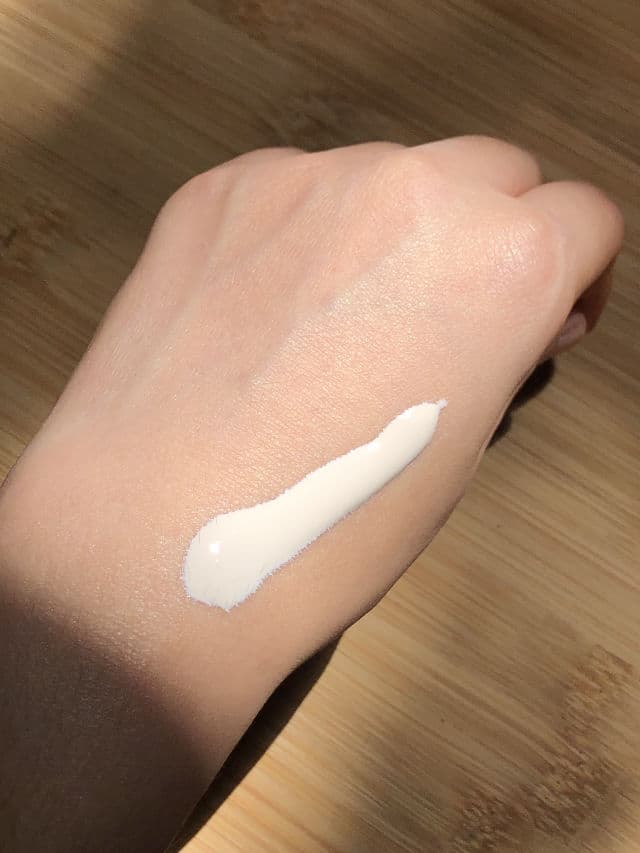 Calmia Perfect Outdoor Sunblock SPF50+ review photo by maliaperks