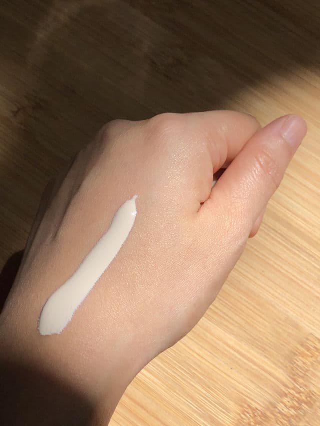 Calmia Perfect Outdoor Sunblock SPF50+ review photo by maliaperks