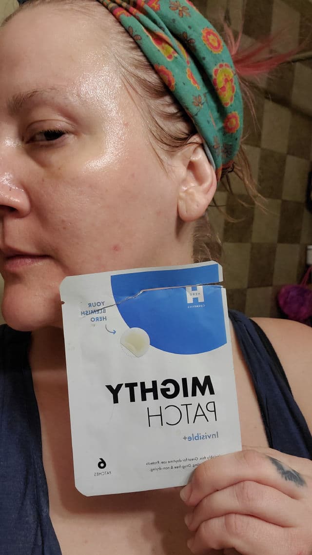 Hero Cosmetics Mighty Patch Invisible+ review photo by beautybonnebeth