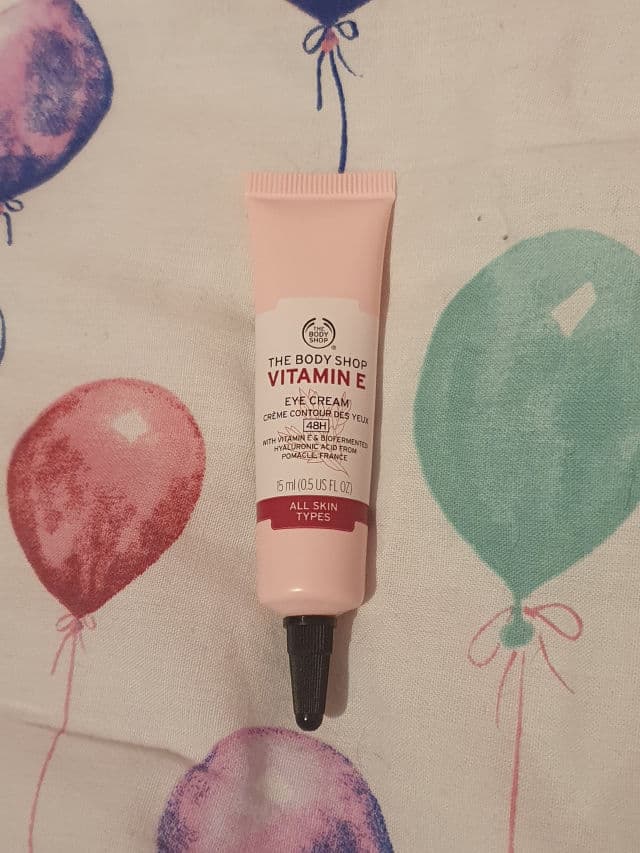 The Body Shop Vitamin E Eye Cream review photo by boo0110