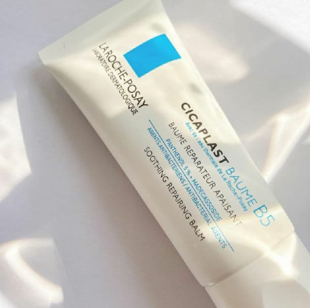 La Roche-Posay Cicaplast Baume B5 Soothing Repairing Balm review photo by skinartery