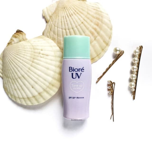 Biore UV Tone Up Milk SPF50+ PA++++ review photo by bubblyvivi
