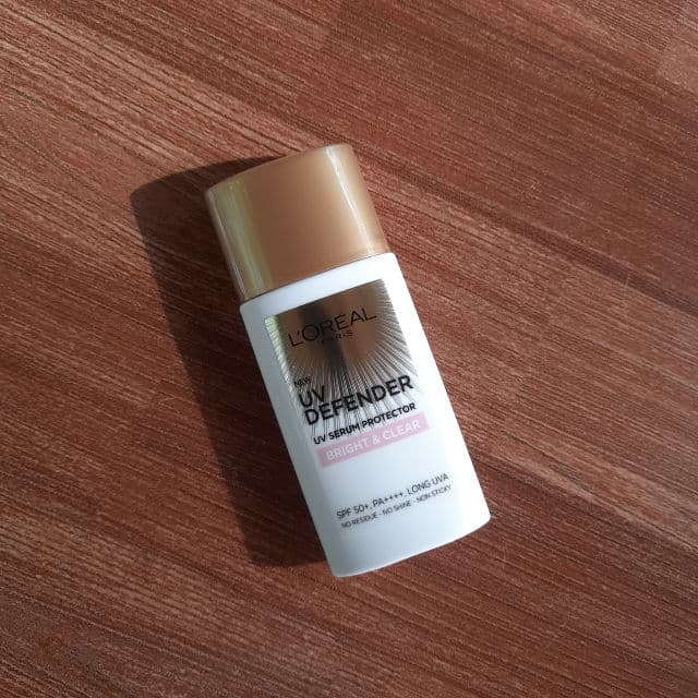L'Oreal Paris UV Defender Bright & Clear SPF 50+ PA++++ review photo by byputeri