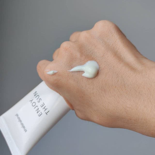 shaishaishai Enjoy The Sun Cream UV Protection SPF50 PA++++ review photo by kaoriskincarejournal