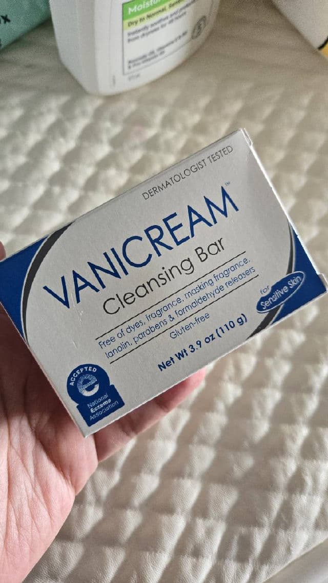 Vanicream Cleansing Bar for Sensitive Skin review photo by sheecari